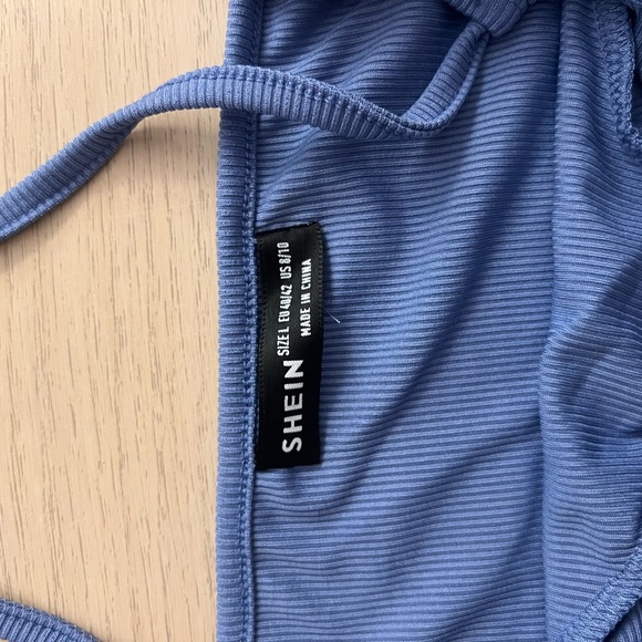 Blue Ruched Crop Top - Picture 2 of 3